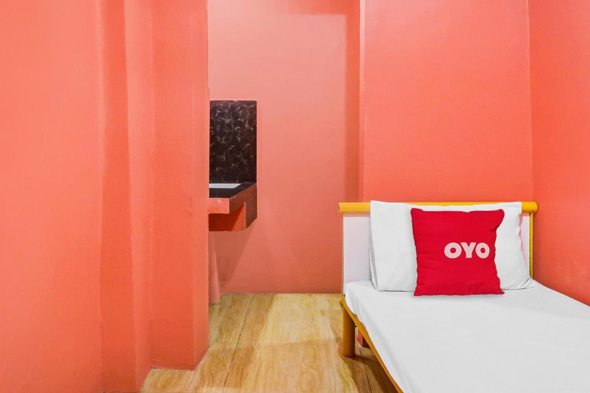 Hotel Solanos Transient House Pasay Esterno foto