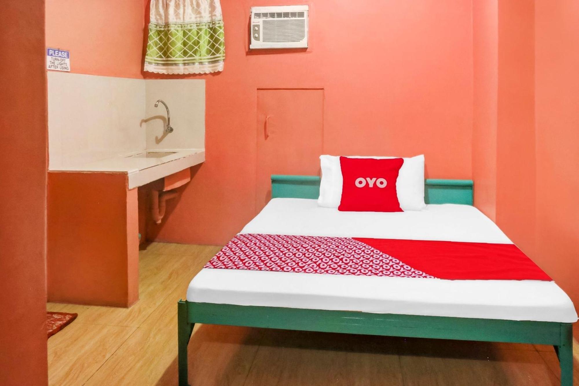 Hotel Solanos Transient House Pasay Esterno foto